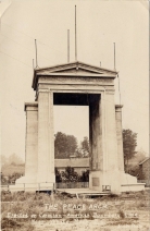 Peace Arch on the 49th parallel between White Rock BC and Blaine WA, early 1920s.